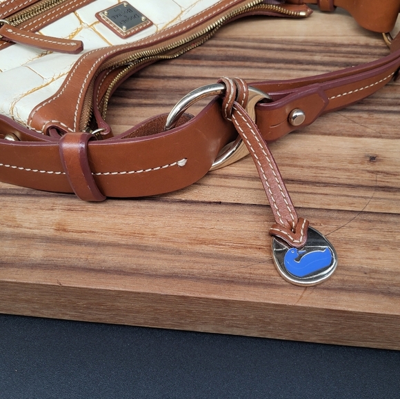 Dooney & Bourke Vintage Croc-Embossed Leather Shoulder Bag, 12×9×5.5 - Picture 7 of 15